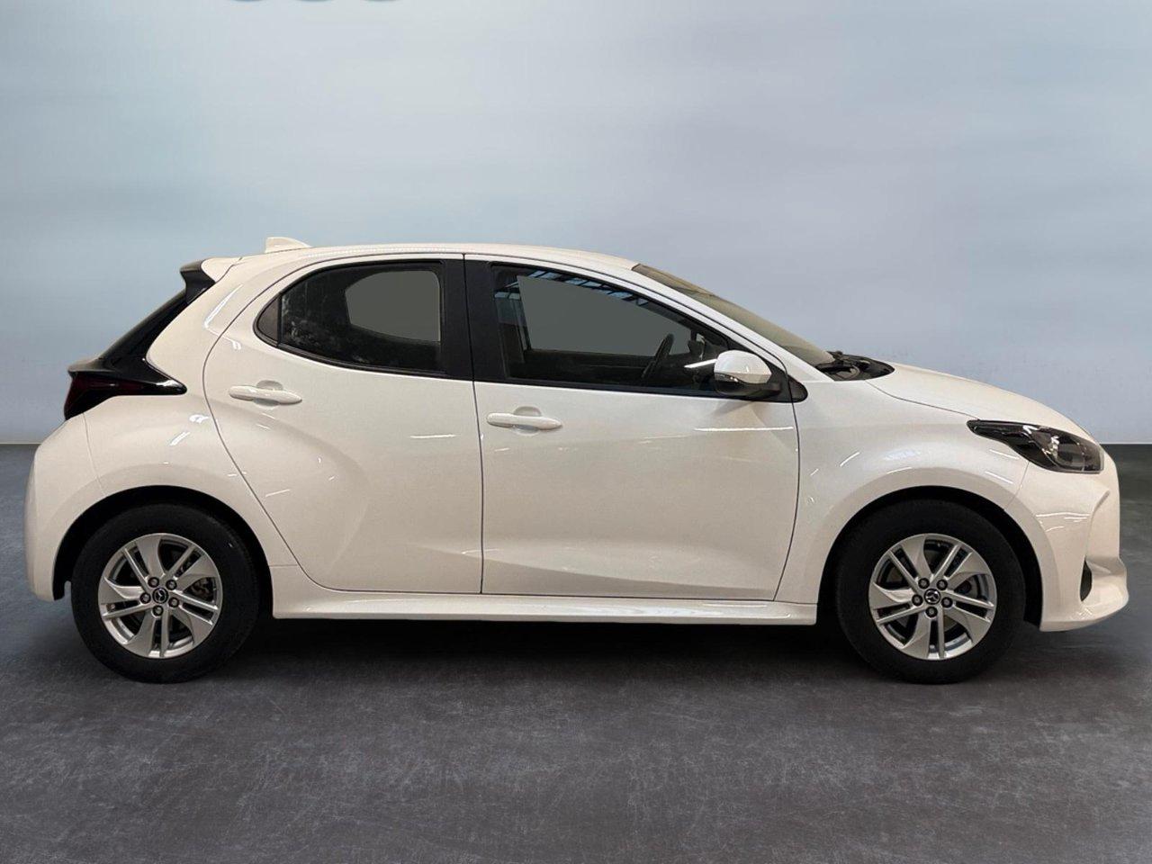 Mazda 2 1.5 vvt full hybrid electric Agile e-cvt