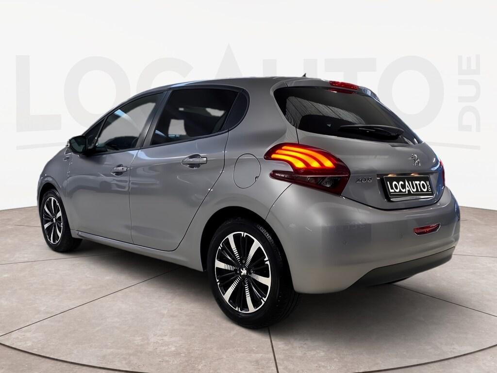 Peugeot 208 5 Porte 1.2 PureTech Signature