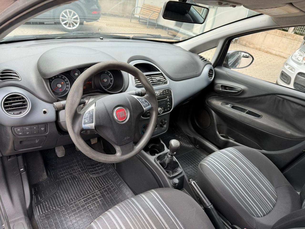 Fiat Punto Evo 1.4 5 porte S&S Dualogic Dynamic