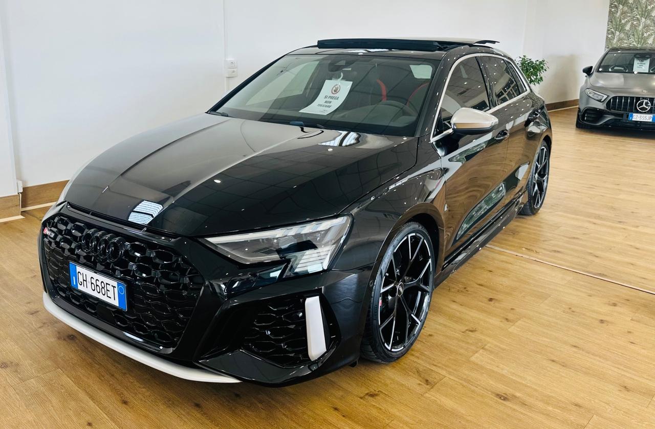 Audi RS3 RS3-SPORTBACK 2.5 400CV PANORAMA MATRIX HEAD-up stra full!