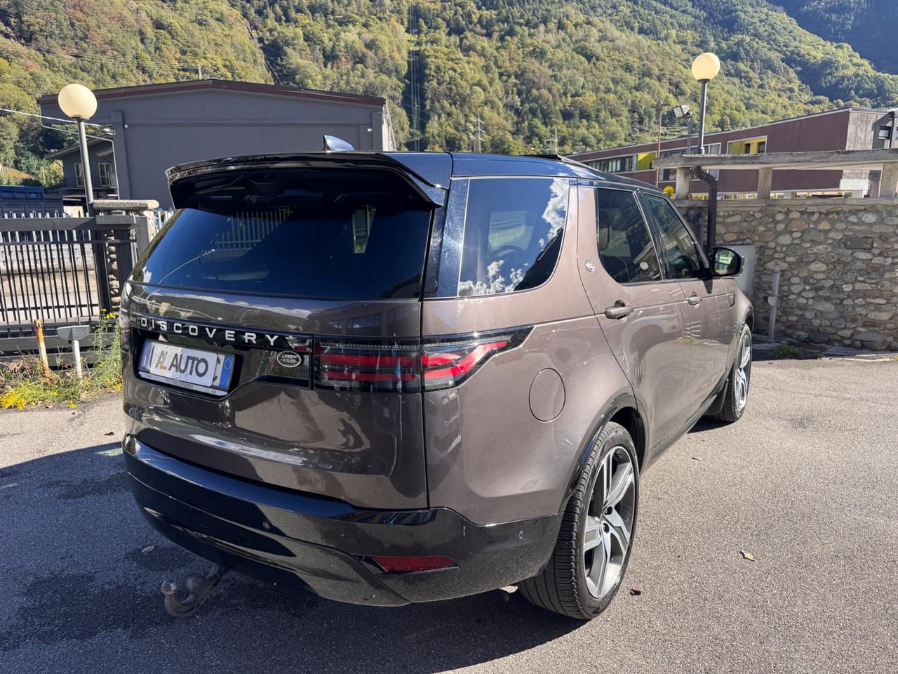 Land Rover Discovery 3.0D I6 300 CV AWD Auto Metropolitan Edition