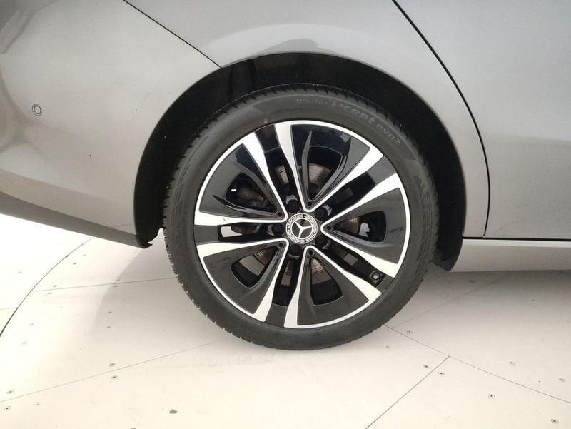 Mercedes-Benz CLA Shooting Brake 180 d Progressive Advanced Plus auto