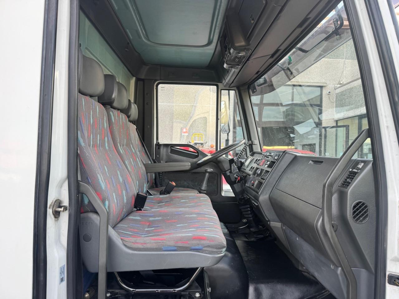 Iveco EUROCARGO 70Q SPONDA PEDANA IDRAULICA+PORTA LATERALE-6 CILINDRI-PORTATA 1800 KG