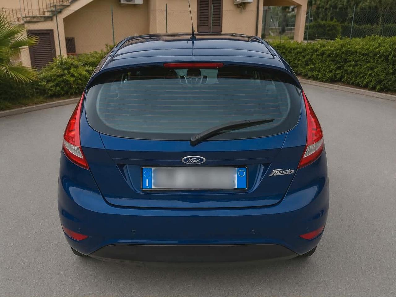 Ford Fiesta 1.4 TDCi 70 CV Ikon – PARI AL NUOVO