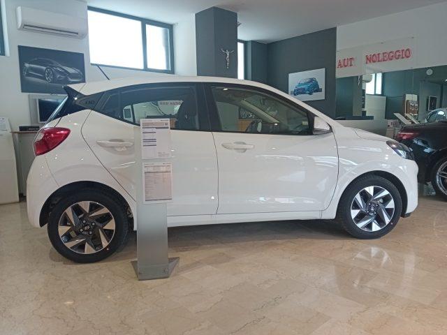 HYUNDAI i10 1.0 MPI Connectline