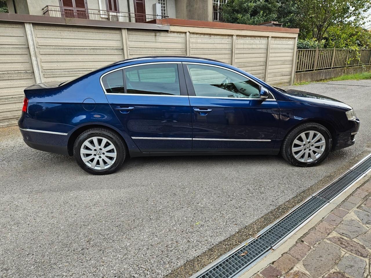 Volkswagen Passat 2.0 TDI DPF Comfortline