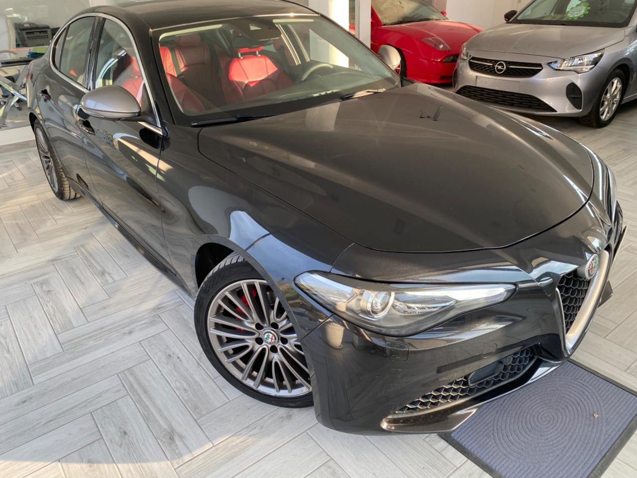 Alfa Romeo Giulia 2.2TurboD 180CV SPORT F1/CARTIER2017