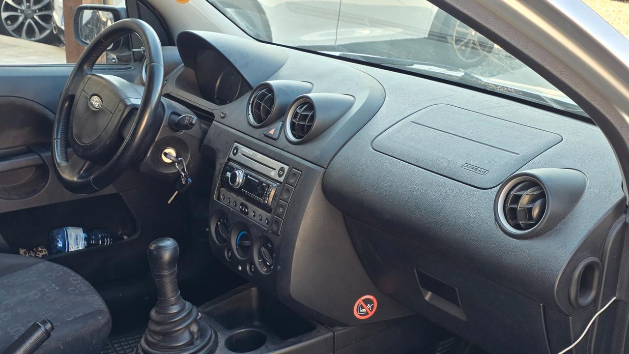 Ford Fiesta 1.4 TDCi 5p. Zetec