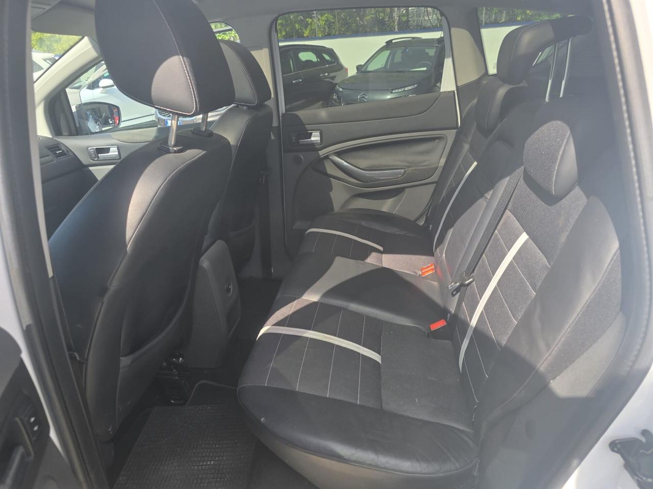 Ford Kuga 2.0 TDCi 136 CV 4WD Titanium DPF