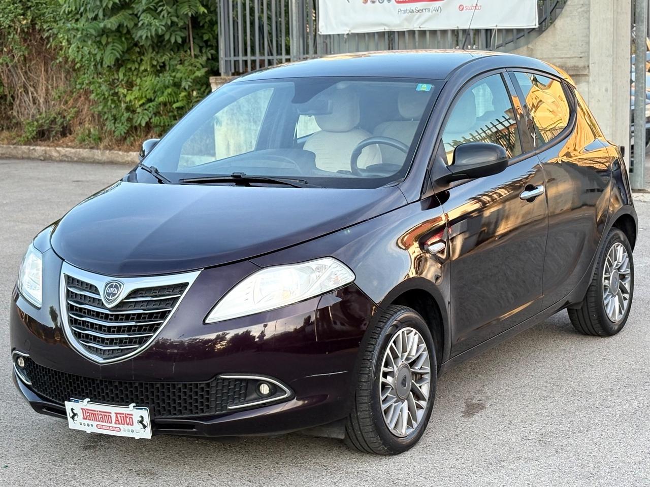 Lancia Ypsilon 1.3 MJT 95CV Platinum FULL/Pelle
