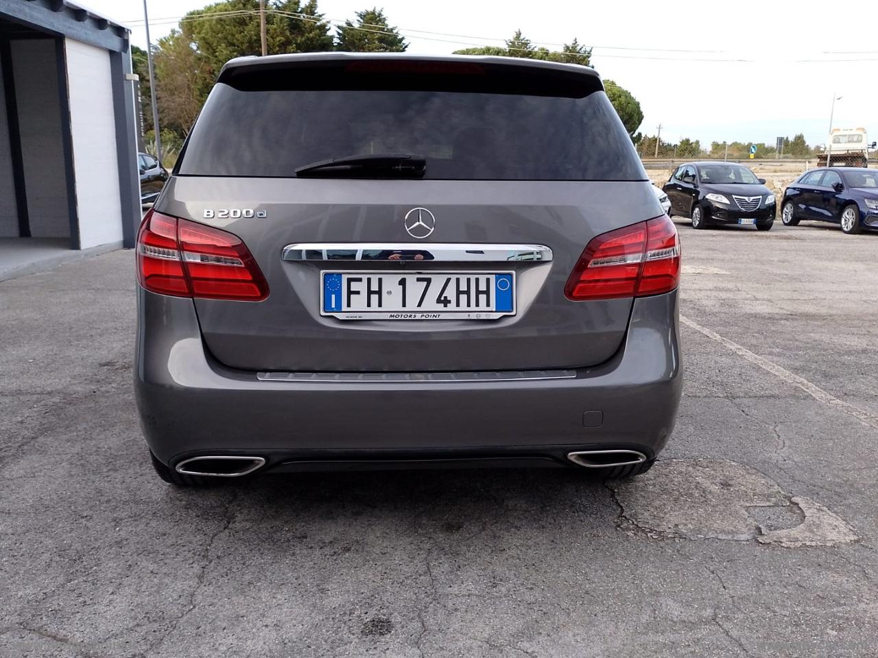 MERCEDES-BENZ B 200 CDI Automatic Premium