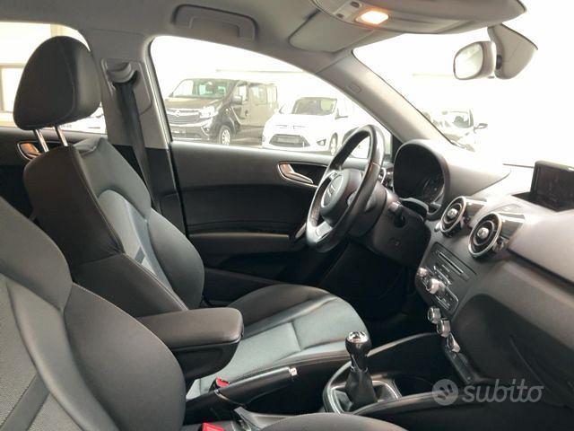 Audi A1 Sportback 1.0 tfsi ultra Sport 95cv 5Posti