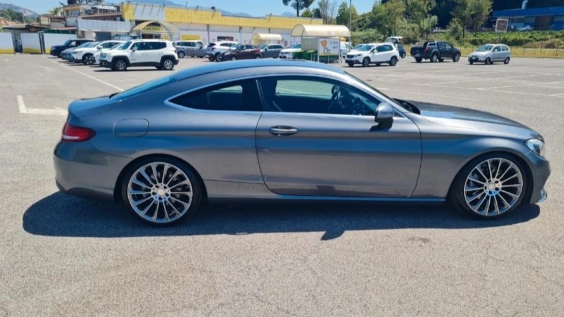 Mercedes-benz C 220 C 220 d Coupé Premium Plus