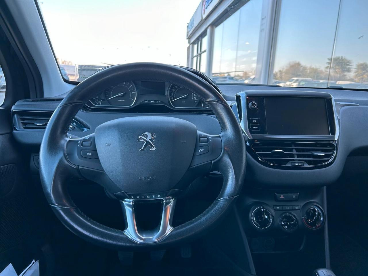 Peugeot 208 ACTIVE PureTech 82 5 p. NEOPATENTATI