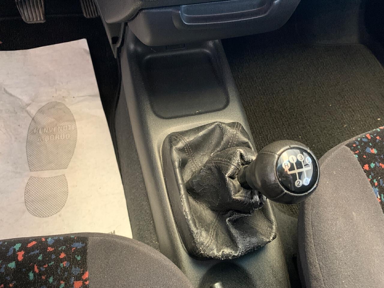 Opel Tigra 1.4i 16V cat