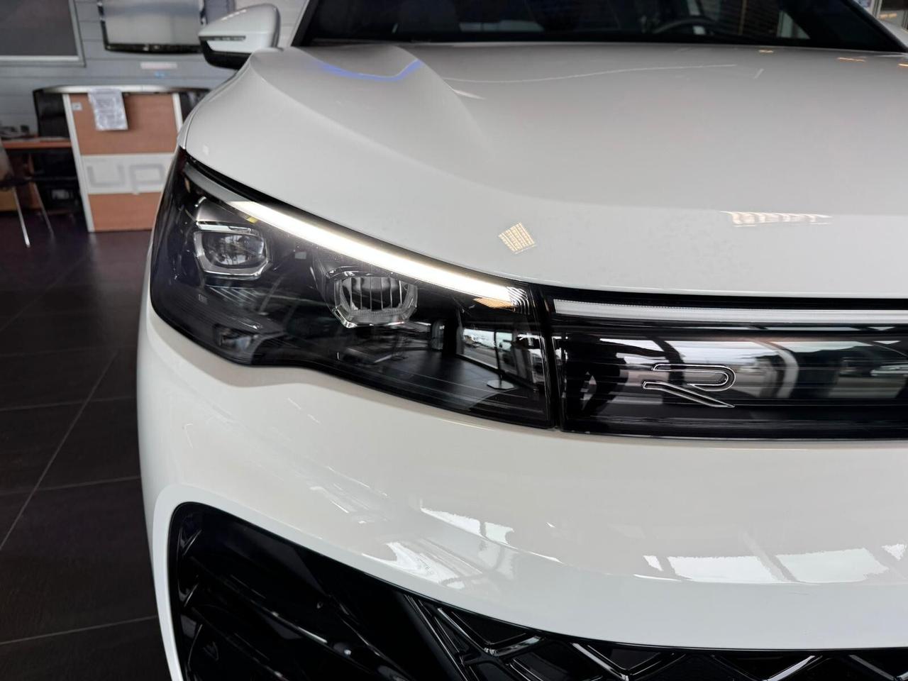 Volkswagen Tiguan 1.5 eTSI 150 CV ACT DSG R-Line