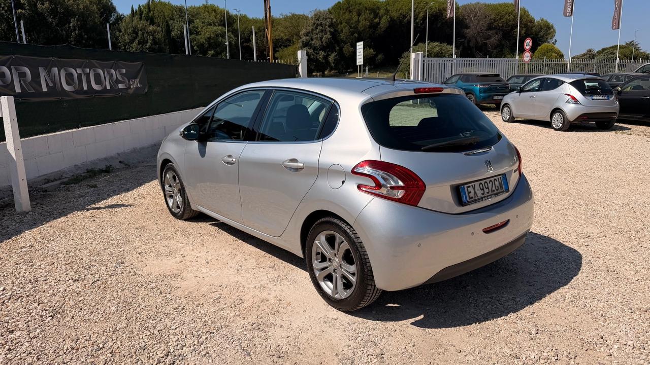 Peugeot 208 PureTech 82 3 porte Active