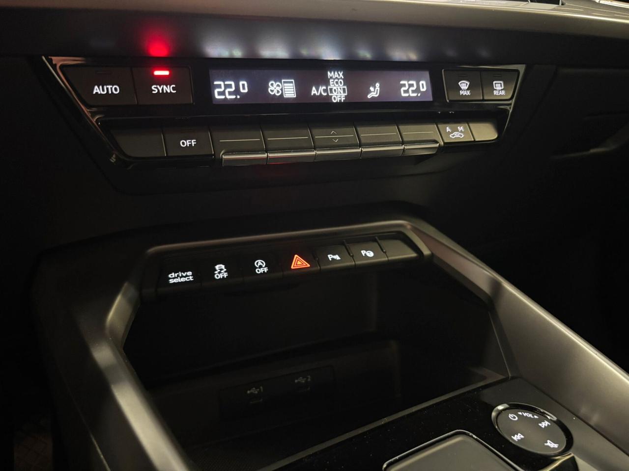 Audi A3 SPB 30 TDI S tronic line edition 2.0 116cv