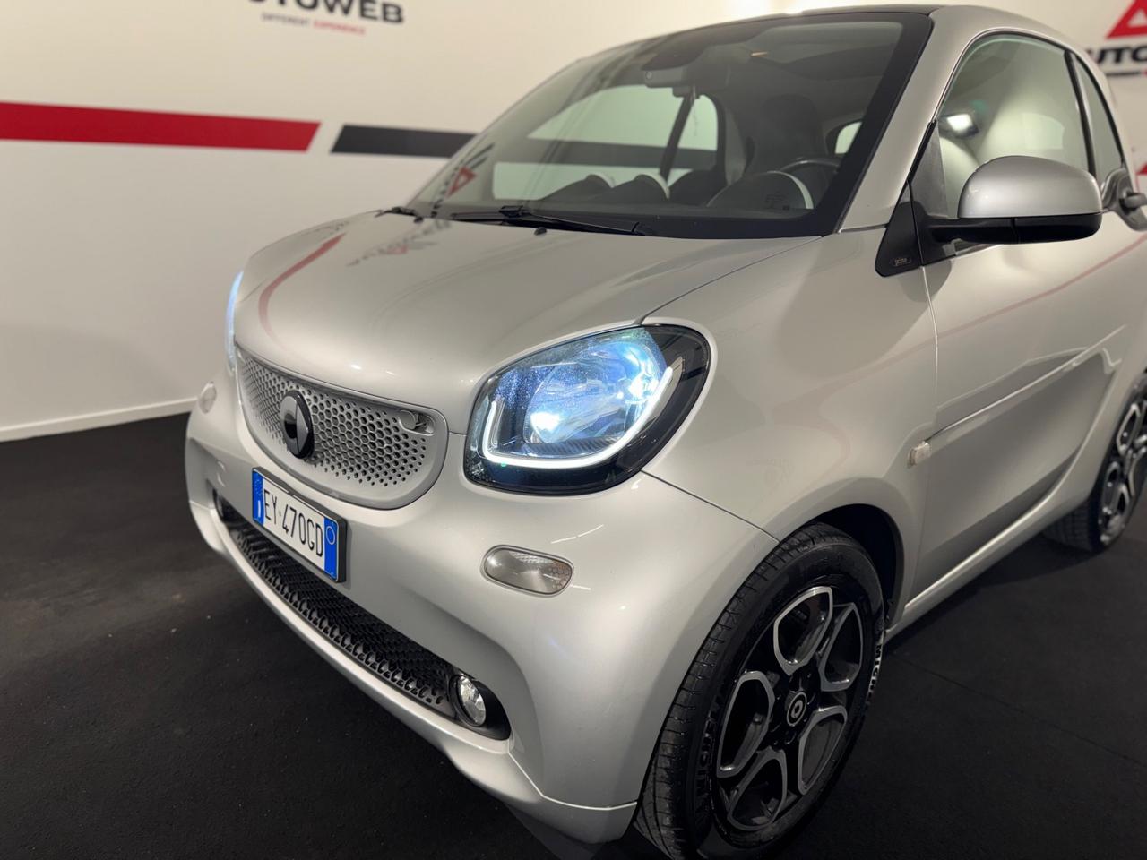 Smart ForTwo 1000 52 kW MHD coupé pulse
