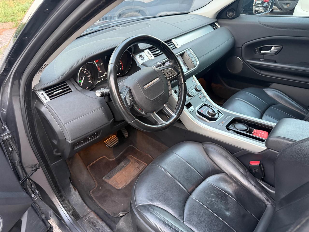 Land Rover Range Evoque 2.0 TD4 150 CV 5p. Pure