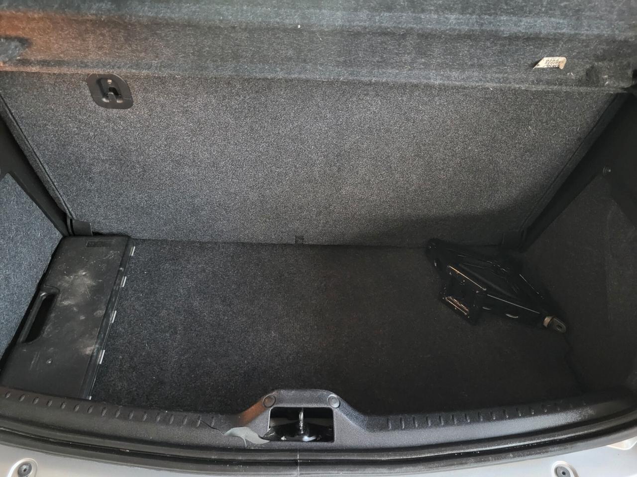 Lancia Ypsilon 1.2 Argento