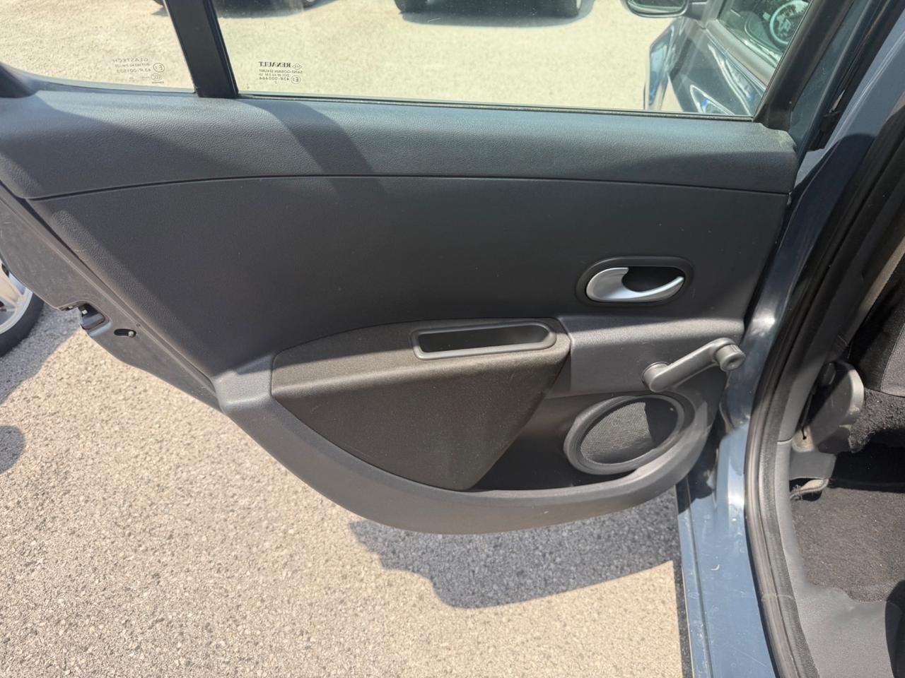Renault Clio 1.2 16V 5 porte GPL Dynamique