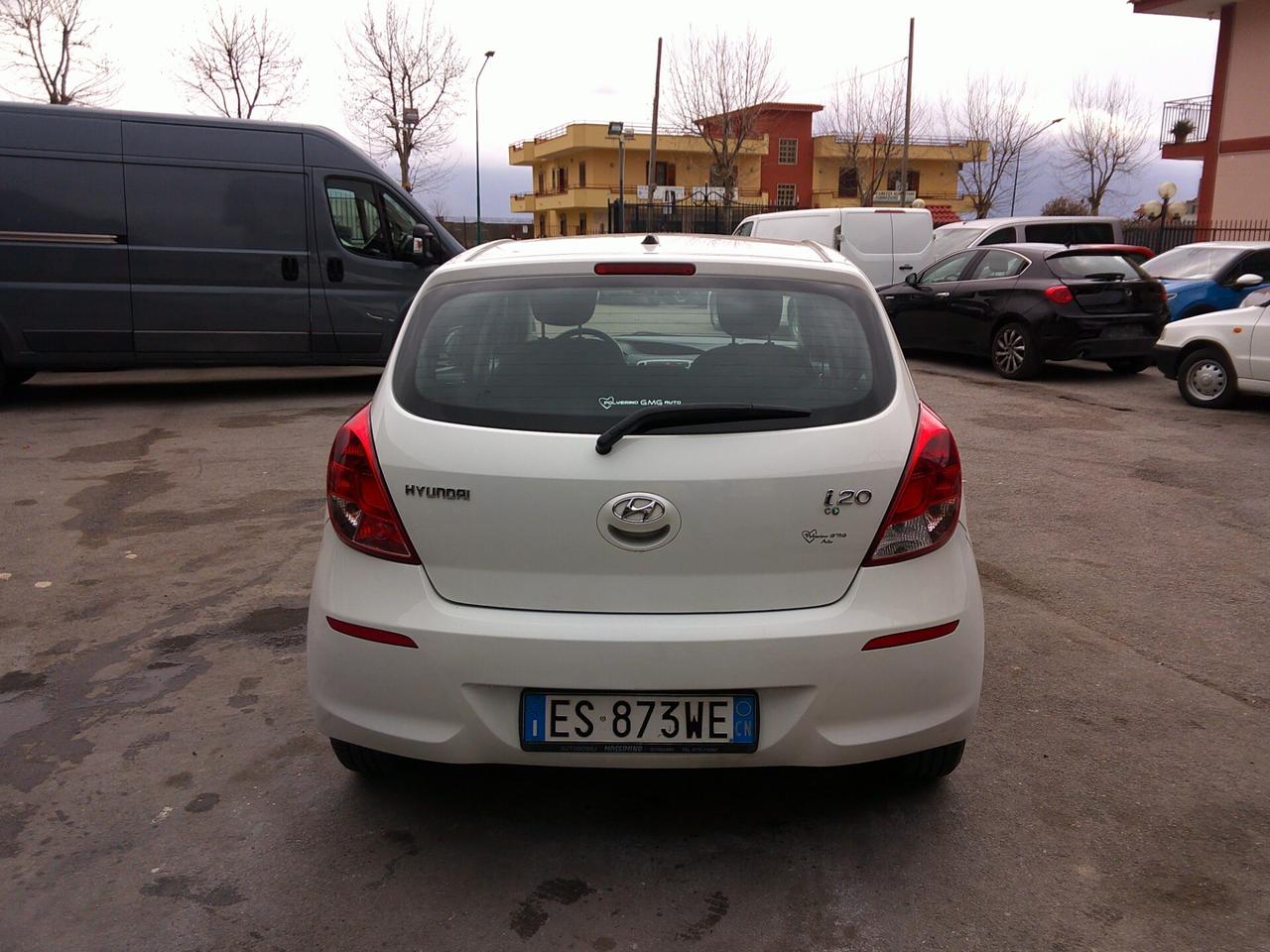 Hyundai i20 1.2 BENZ/GPL 5p. Econext Classic 13