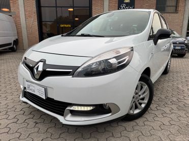 Renault Scenic XMod dCi 110 CV EDC Limited