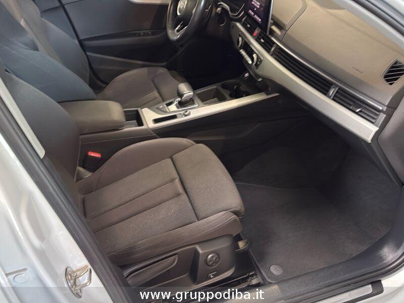 Audi A4 V 2019 Avant Diesel Avant 40 2.0 tdi Business 190cv s-tronic