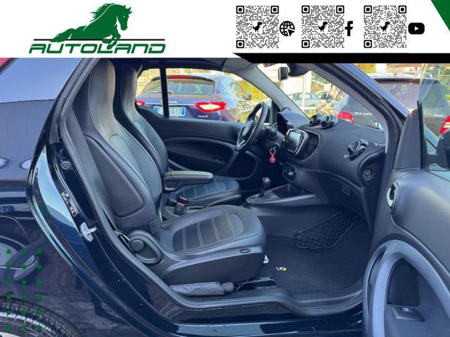 SMART ForTwo EQ cabrio Suitered (22kW) Ricarica Rapida