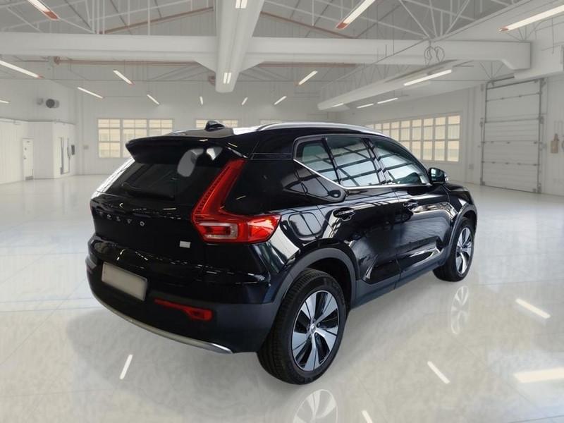 VOLVO XC40 T4 RECHARGE PLUG-IN AUTO CORE SUV