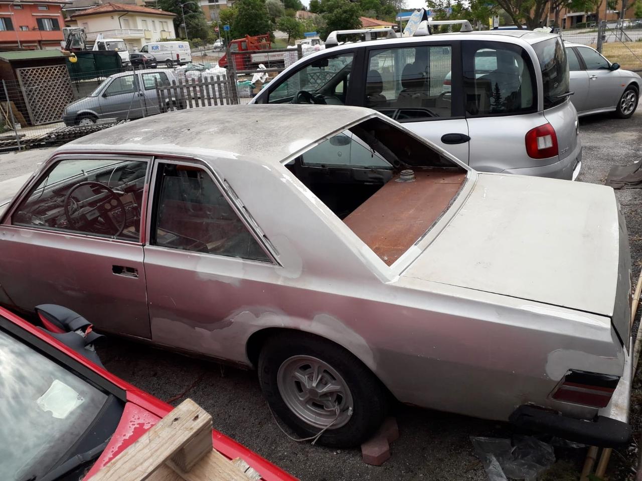 Fiat 130 Coupè Manuale