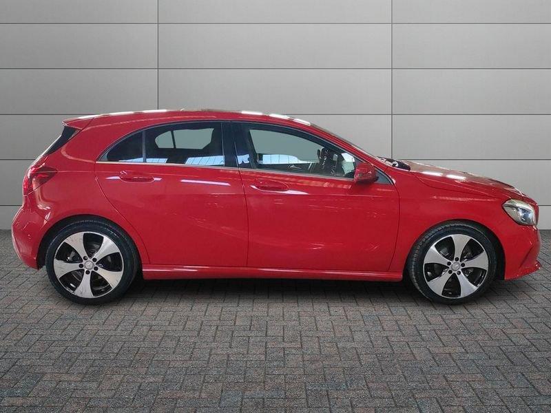 Mercedes-Benz Classe A A 180 d Premium auto my16