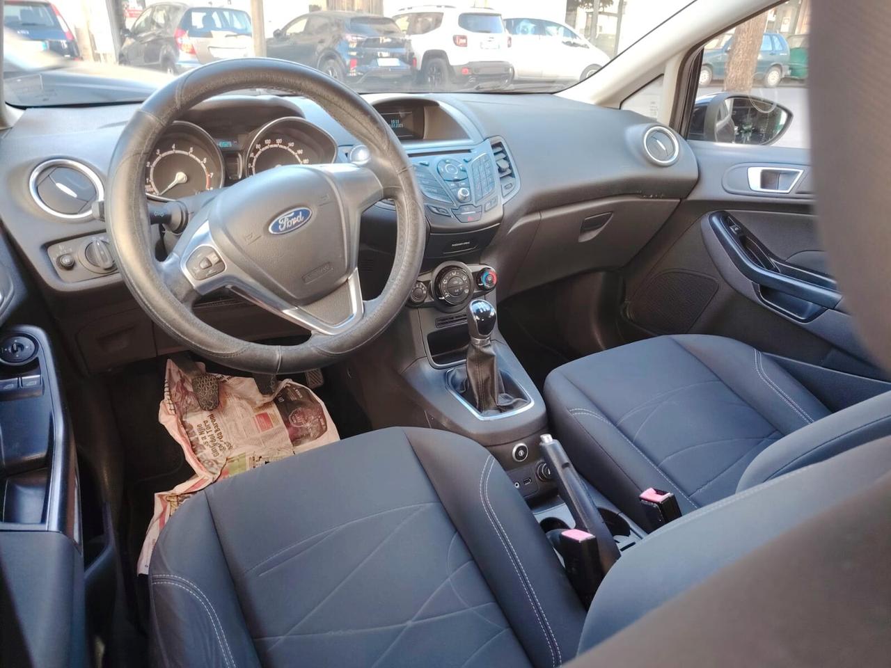 Ford Fiesta 1.4 5 porte Bz.- GPL Business
