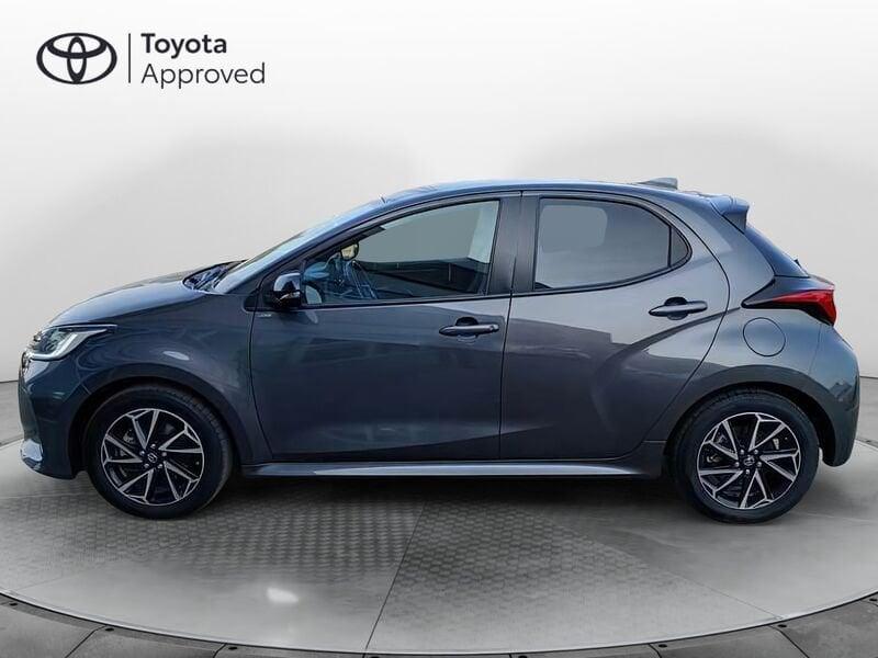 Toyota Yaris 1.5 hybrid Lounge