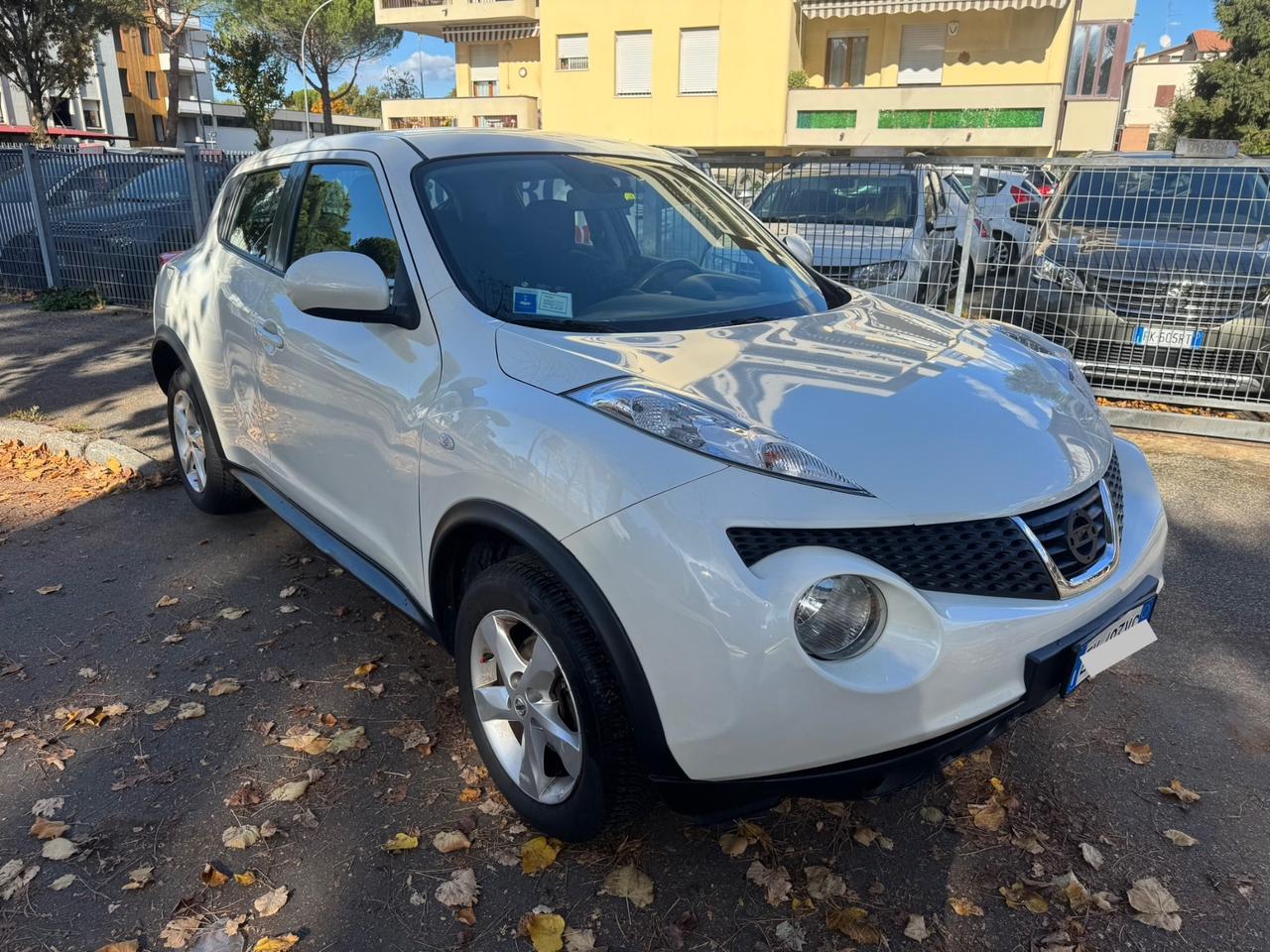 Nissan Juke 1.6 94 CV neopaten garanzia 12 mesi