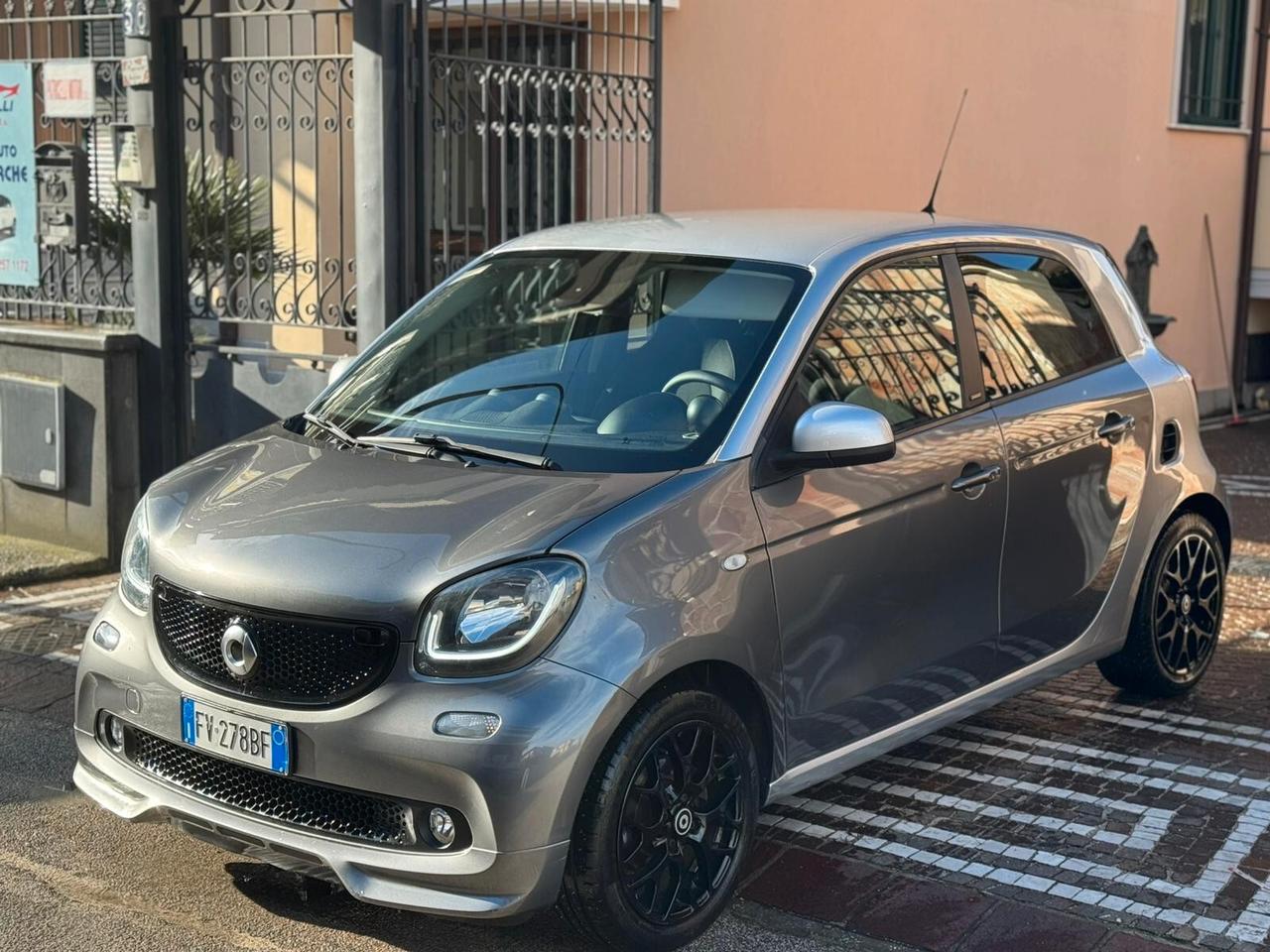 Smart ForFour 90 0.9 Turbo twinamic Brabus Style