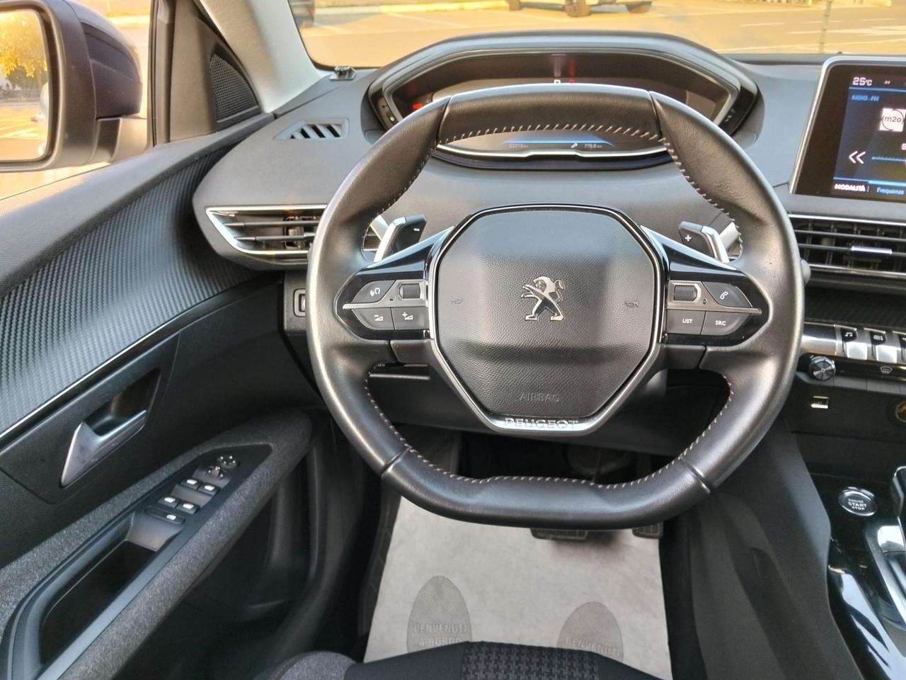 Peugeot 3008 PureTech Turbo 130 S&S EAT8*Navi*Camera*