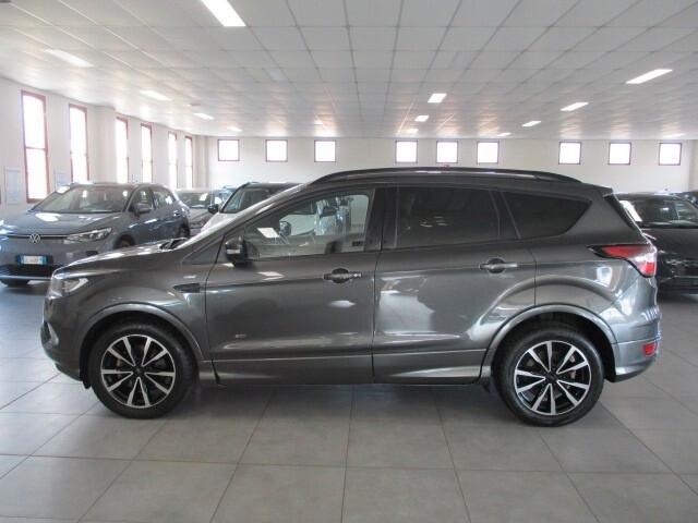 Ford Kuga 2.0 TDCI 150 CV S&S 4WD ST-Line