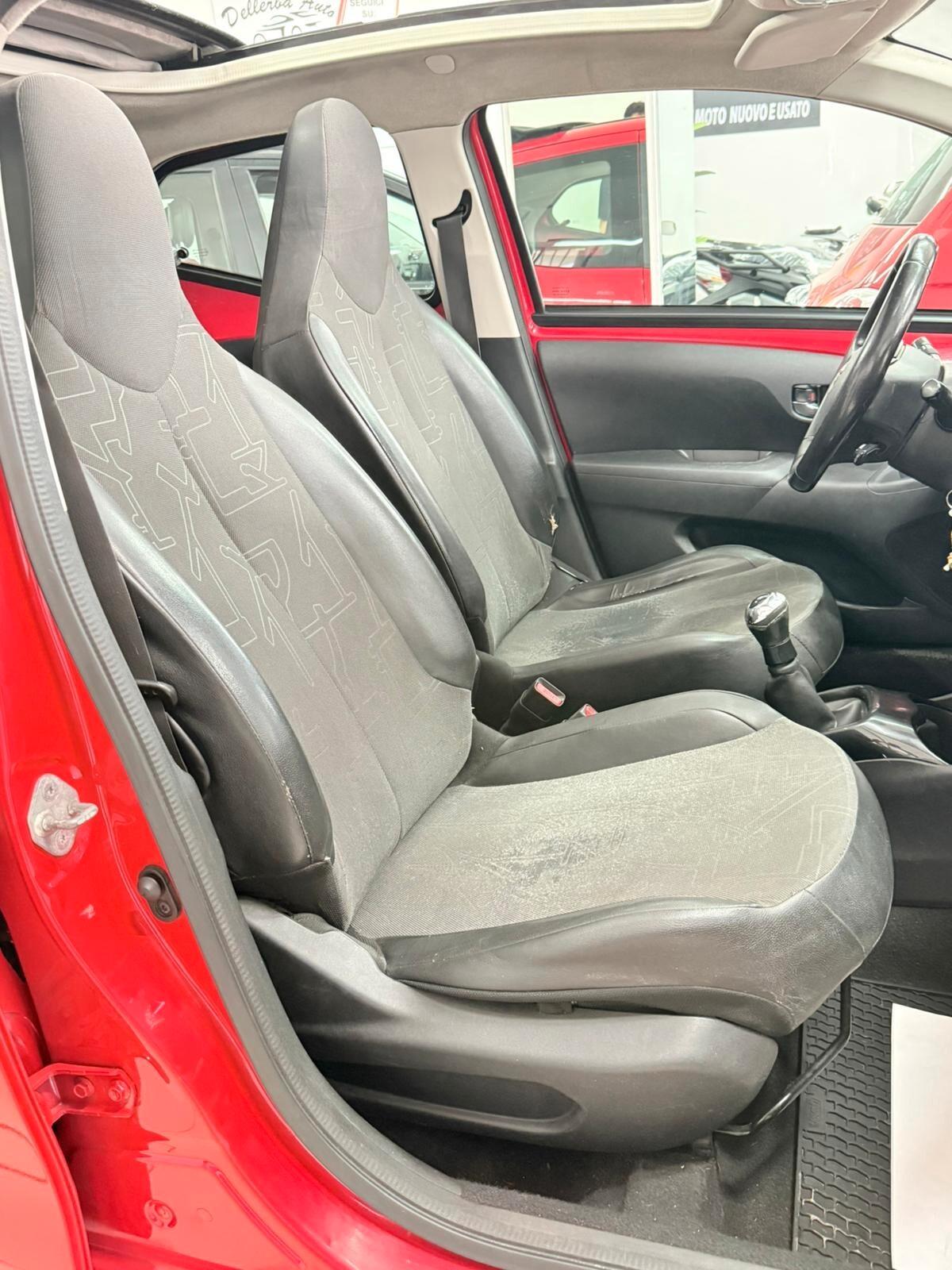 Toyota Aygo 1.0 VVT-i 69 CV 5 porte x-pure