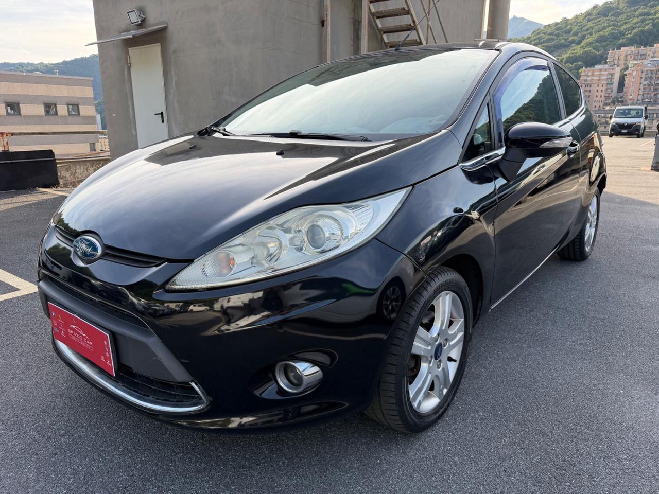 Ford Fiesta 1.4 TDCi 68CV - NEOPATENTATI