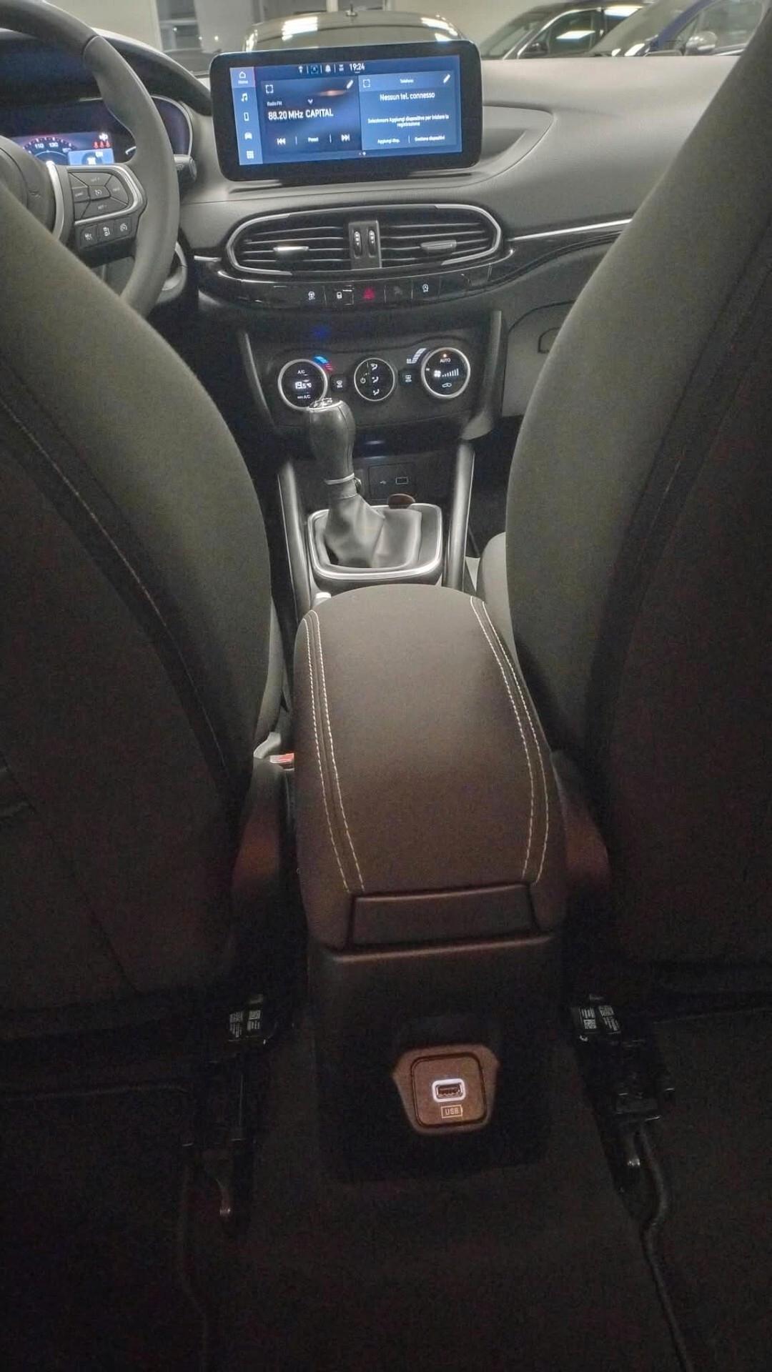 Fiat Tipo 1.3 Mjt S&S 5 porte Cross