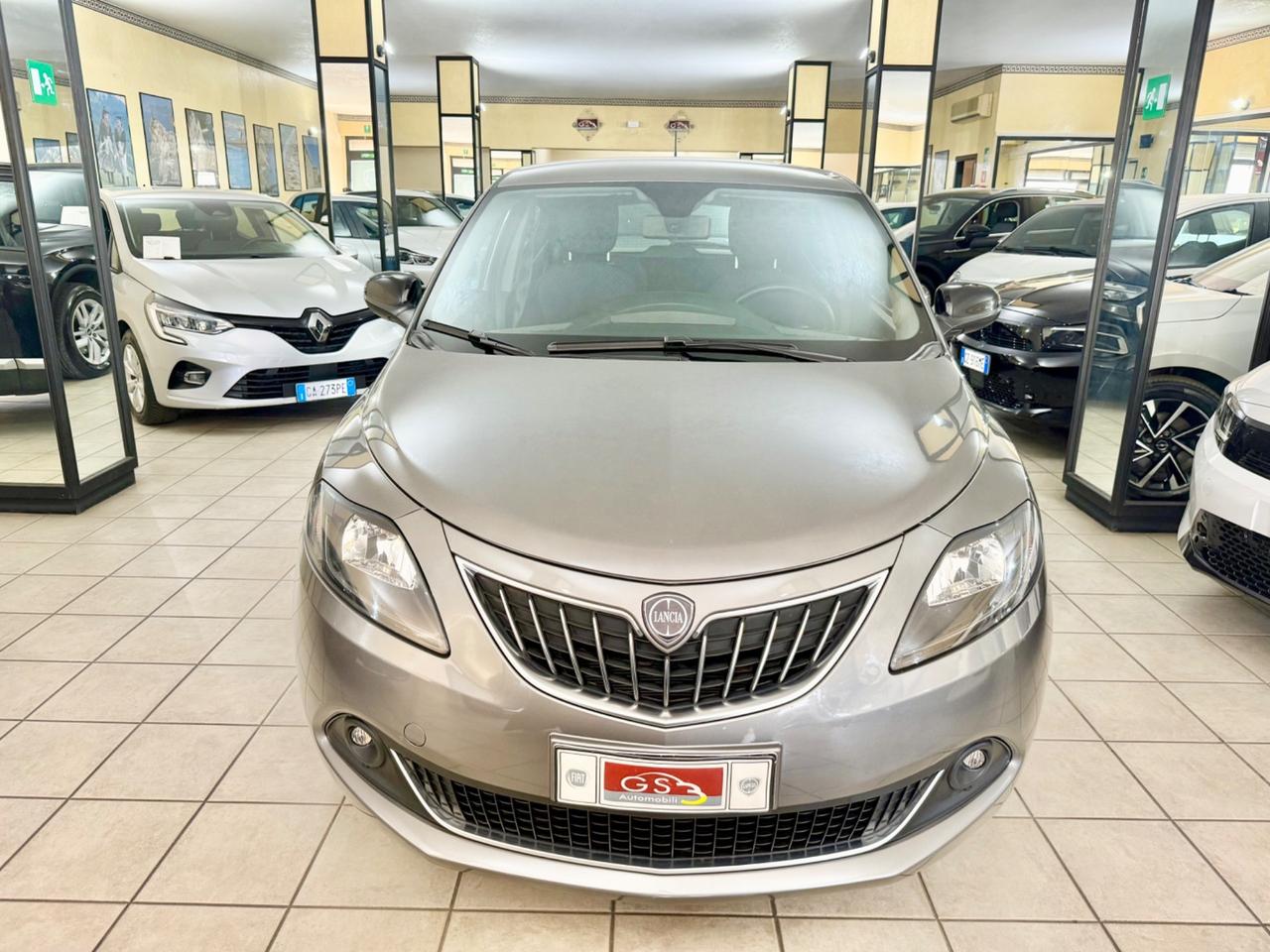 Lancia Ypsilon 1.0 FireFly 5 porte S&S Hybrid Gold