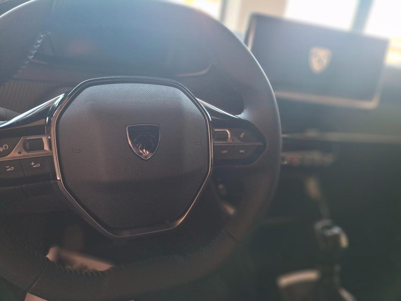 Peugeot 2008 1.2 Turbo Edition