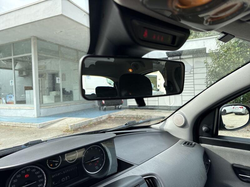 Lancia Ypsilon Ypsilon 1.2 8v Silver s/c.traz.,esp ecochic Gpl 69cv