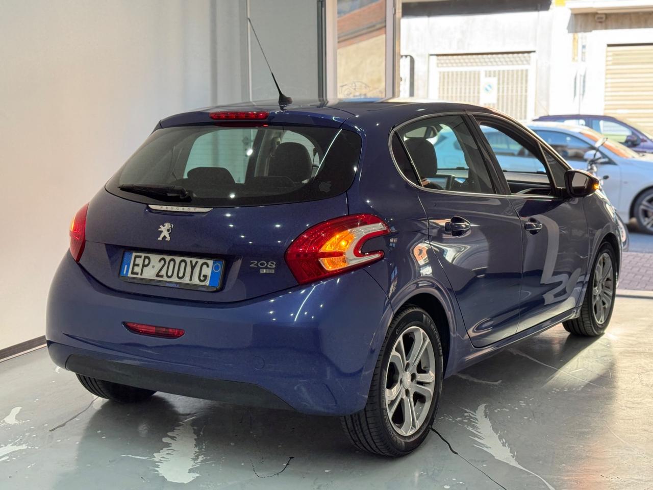 Peugeot 208 1.6 e-HDi 92 CV Stop&Start 5 porte Allure