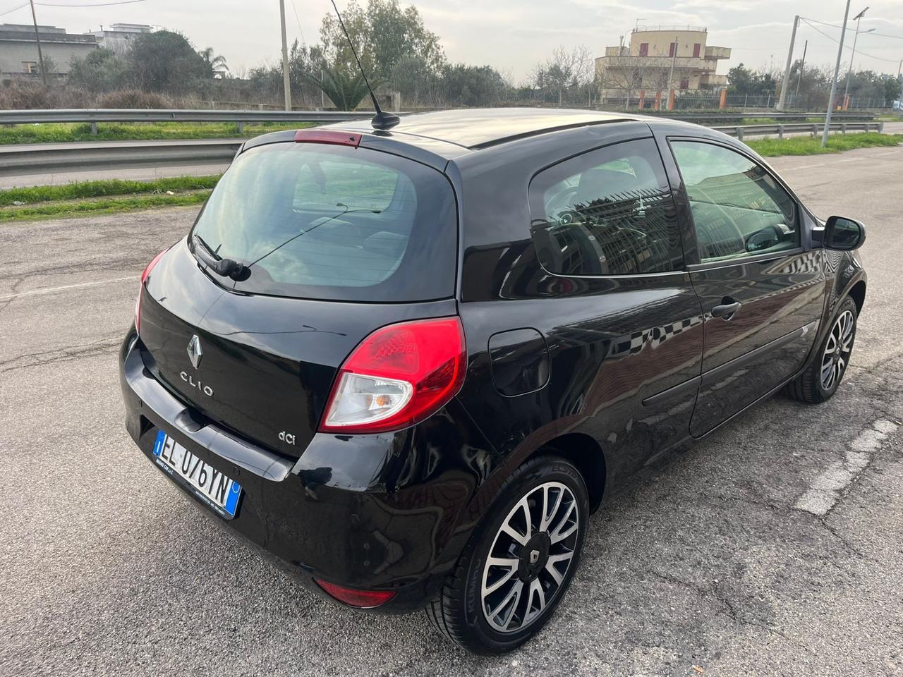 Renault Clio 1.5 dCi 3 porte Live! 2012