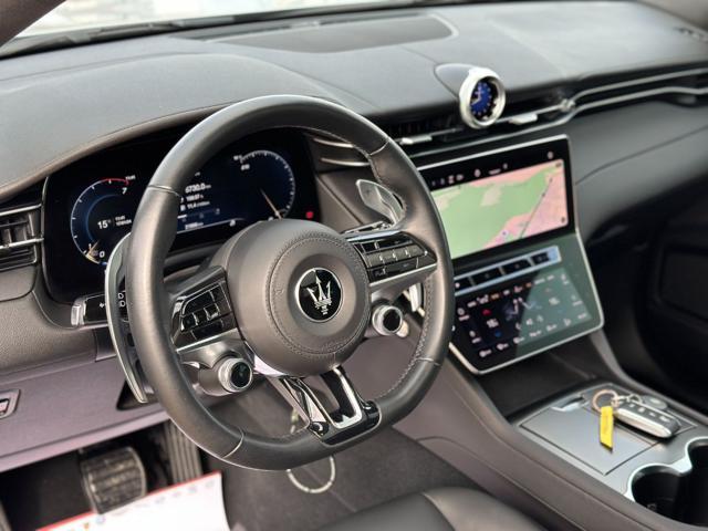 MASERATI Grecale MHEV 300cv GT (Tetto/LED/APP)