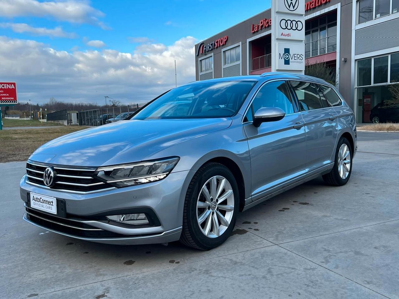 Volkswagen Passat Variant 1.6 TDI SCR DSG Business BMT