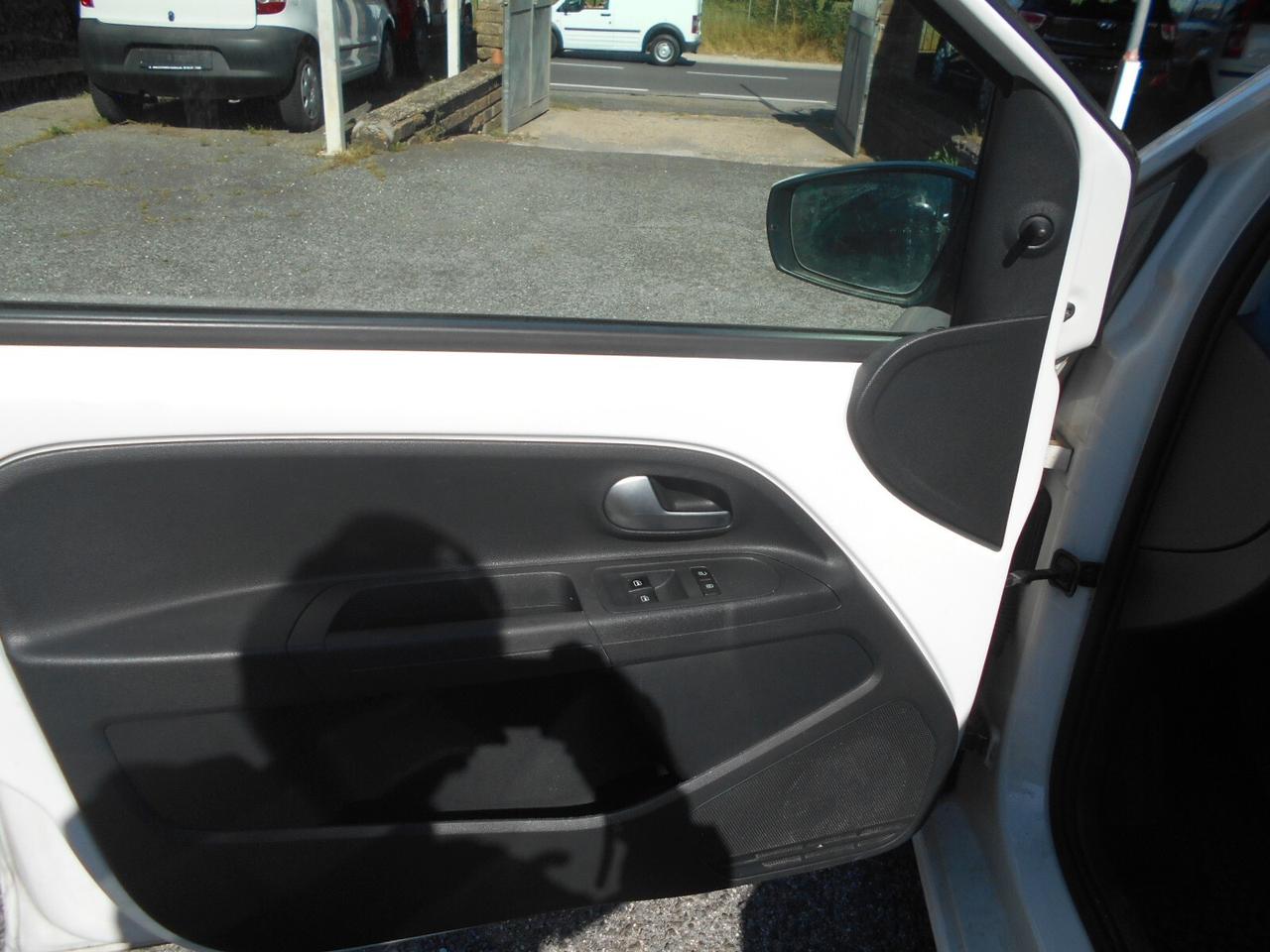 Volkswagen up! 1.0 5p. move